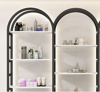 Vitrine de présentation cosmétique modulaire de luxe en forme d'arche avec éclairage LED, étagères métalliques pour salon de beauté et magasin de soins de la peau