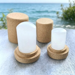 L'Ultimo Deodorante e Antitraspirante in Pietra di Allume di Potassio Naturale ed Ecologico con Tubo in Bambù e Guscio in Sughero - Product Image 6