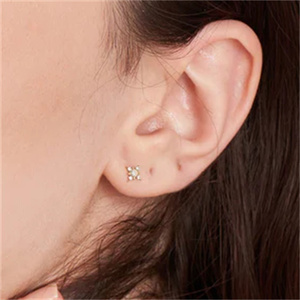 Pendientes de Plata S925 con Ópalo en Forma de Estrella de Ocho Puntas y Piedra Central, Estilo Lujoso y Moderno para Mujer - Product Image 5