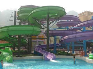 Vente en gros d'usine, <span class=keywords><strong>toboggan</strong></span> aquatique pour hôtel de villégiature, <span class=keywords><strong>toboggan</strong></span> aquatique en fibre de verre en <span class=keywords><strong>spirale</strong></span> <span class=keywords><strong>fermé</strong></span>, intérieur/extérieur - Product Image 6