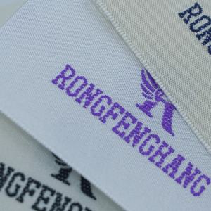 Fabrikpreis Maßgeschneiderte Logo-Gewebetiketten Damast-Satin Marken-Etiketten für Kleidung und Taschen Rechteckiges Muster Gewebetikett - Product Image 2