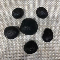 Pierres précieuses en vrac, cristaux bruts, pierres de guérison, pierre précieuse brute de météorite noire de Bohême pour la décoration