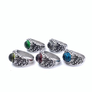 Anillo de Acero Inoxidable Impermeable para Hombre, Estilo Gótico, Ojo de Dragón, con Piedras Preciosas Amarillas, Verdes, Rojas, Azules y Grises - Product Image 5