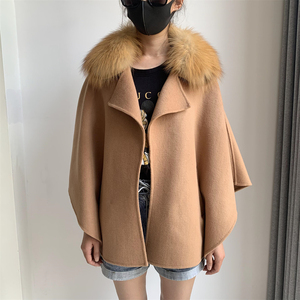 Bán Buôn Phụ Nữ Mùa Đông Lớn Lông Khăn Choàng Cashmere Len Đan Cape Với Bất Fox Lông Cổ Áo Tùy Chỉnh Áo Choàng Phụ Nữ Cashmere Poncho - Product Image 5
