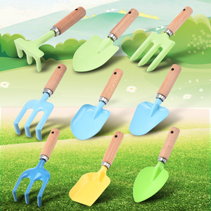 Juego de tres piezas <span class=keywords><strong>para</strong></span> jardinería, <span class=keywords><strong>herramientas</strong></span> ligeras con mango de madera de haya <span class=keywords><strong>para</strong></span> el hogar, jardín, <span class=keywords><strong>huerto</strong></span>, uso en la playa - Product Image 1