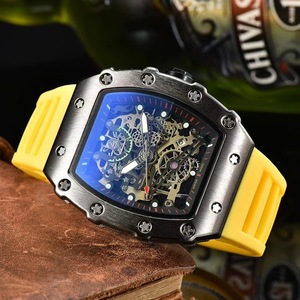 Reloj automático de lujo para hombre, movimiento mecánico, caja de acero, cristal de zafiro, correa de silicona - Product Image 6
