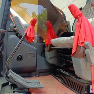 ใช้แล้ว saany รถขุด215ตีนตะขาบตีนตะขาบ SY215อยู่ในสภาพดี - Product Image 4