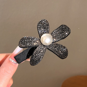 Light luxury rhinestone temperament side cli bangs <b>clip</b> high-value photo atmosphere hair <b>clip</b> hair <b>clip</b> hair <b>clip</b> - Product Image 6