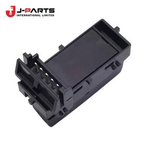 Interrupteur, Serrure de Porte, Droit pour Toyota HIACE KCH10 Granvia 2000-2002 OE 84535-26180 8453526180 - Product Image 5