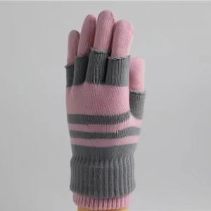 Gants d'hiver chauds en polyester jacquard personnalisés et économiques YJ025 pour femmes, gants tricotés d'hiver pour extérieur, couleur unie, personnalisables. - Product Image 6