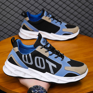 Calzature da Allenamento Quotidiano di Lusso per Uomo con Logo Personalizzato, Traspiranti in Rete Leggera, Struttura Stabile Antiscivolo e Resistente all'Usura - Product Image 6