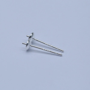 Épingles à bijoux en cuivre en forme de croix pour la fabrication de boucles d'oreilles, plaquées, antidérapantes, pour la pose de perles 114 - Product Image 1