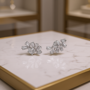 Pendientes de Oro Blanco con Diamantes, Corte Brillante Redondo, Forma de Flor, Engaste de Garra, Joyería Fina de Lujo para Mujer, para Boda - Product Image 2