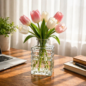 Vase à fleurs en verre transparent mini, style Cottagecore rustique, pour décoration de table, bouteille d'apothicaire vintage en verre gaufré, vente en gros - Product Image 2