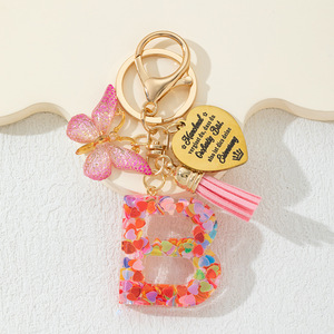 Llavero de resina con lentejuelas de letras del alfabeto, 26 letras, dijes de mariposa para bolso, colgante de corazón de acero inoxidable, accesorios para llaves, ¡superventas! - Product Image 4