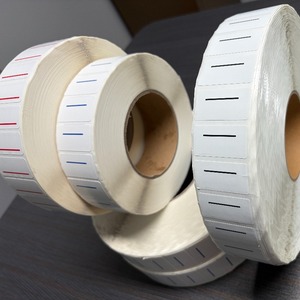 Proveedor mayorista de fábrica con certificación FSC que ofrece etiquetas adhesivas personalizadas (disponibles en azul/negro con detalles en línea roja). - Product Image 4