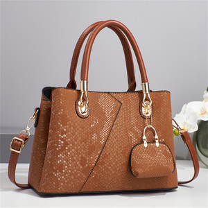 Strati a tracolla di lusso in pelle sintetica Vintage <span class=keywords><strong>borse</strong></span> estive <span class=keywords><strong>borse</strong></span> da donna di mezza età <span class=keywords><strong>borse</strong></span> e <span class=keywords><strong>borse</strong></span> da donna - Product Image 2