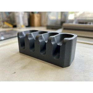 Supporto per saldatura per elettronica stampato in 3D con tecnologia FDM e quattro slot - Product Image 1