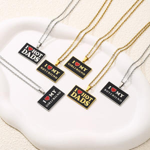 Collar <span class=keywords><strong>de</strong></span> cadena <span class=keywords><strong>de</strong></span> eslabones con colgante <span class=keywords><strong>de</strong></span> acero inoxidable Amo a papá, mamá, <span class=keywords><strong>novio</strong></span>, novia, collar con letras - Product Image 1