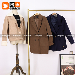 Abrigo Largo de Lana para Mujer, Estilo Bouclé, Ropa de Invierno de Segunda Mano, Estilo Vintage, Marca Geryon - Product Image 5