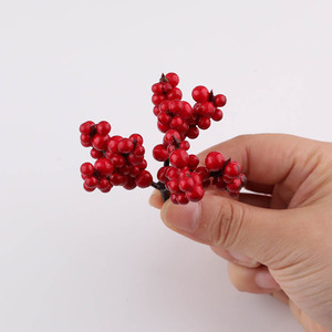 Racimo de Bayas de Espuma Roja Navideña, Fruta Artificial, Decoración para el Hogar, Accesorio para Manualidades - Product Image 5