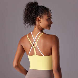 Sujetador deportivo de tirantes cruzados dobles para mujer, cuello redondo, con almohadillas extraíbles, top corto de yoga, ropa deportiva para gimnasio y entrenamiento. - Product Image 2