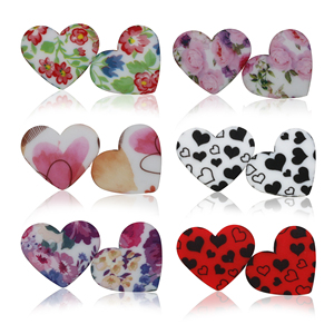 Nouvel Arrivage Perles en Silicone en Forme de Cœur pour la Dentition des Bébés, Perles Focales Libres pour la Fabrication de Stylos, Perles en Silicone Imprimées Cœur pour la Saint-Valentin - Product Image 1