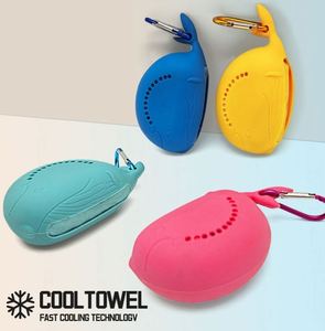 Serviette de sport rafraîchissante instantanée 15x15 pouces, séchage rapide et absorption de la transpiration, portable pour le voyage, le sport, le yoga et les activités de plein air - Product Image 4