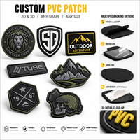 Étiquettes souples thermocollantes en caoutchouc, silicone et PVC, avec logos personnalisés en usine, gaufrées en 3D, formes sur mesure pour chapeaux et vêtements
