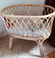 Vente en gros Lit de couchage écologique Berceau en rotin Berceau en osier Jouet pour bébé Berceau pour poupée Meubles pour enfants Bambou Unisexe