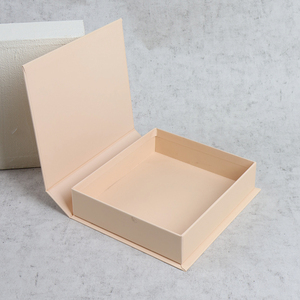 Luxury Custom Design Recycled Paper Cardboard <b>Gift</b> <b>Box</b> Packaging with Ribbon - Product Image 3