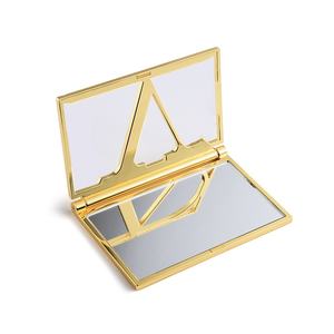 Fashion Girl Shiny Gold Color Hollow Design <b>Compact</b> Cosmetic Pocket <b>Mirror</b> - Product Image 2