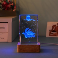 Lampe de nuit LED USB en cristal marin gravé en 3D, pilier carré, cadeau personnalisé en bois