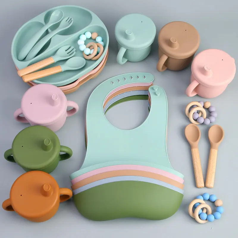 Cucharilla de silicona sin BPA para bebé, juego de vajilla de alimentación para niño, tazón de plato de bebé de silicona, venta al por mayor
