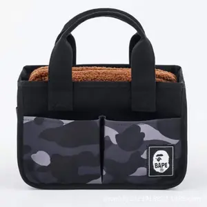 Bape Magazine Apêndice Camuflagem Bolsa de almoço portátil multifuncional quadrada de pelúcia fofa estojo de lápis conjunto de duas peças