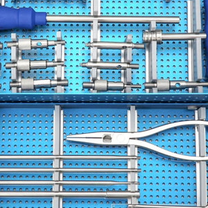 ORTHO ZE Juego de instrumentos quirúrgicos ortopédicos para disección y apósitos, pinzas de acero inoxidable, kit manual de extracción de varillas rotas, 1 año - Product Image 2