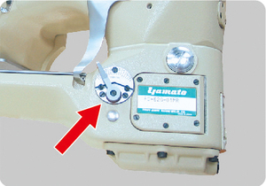Nueva Máquina de Coser Plana <span class=keywords><strong>Yamato</strong></span> FD-62G de 4 Agujas y 6 Hilos con Alimentación por Brazo - Product Image 3