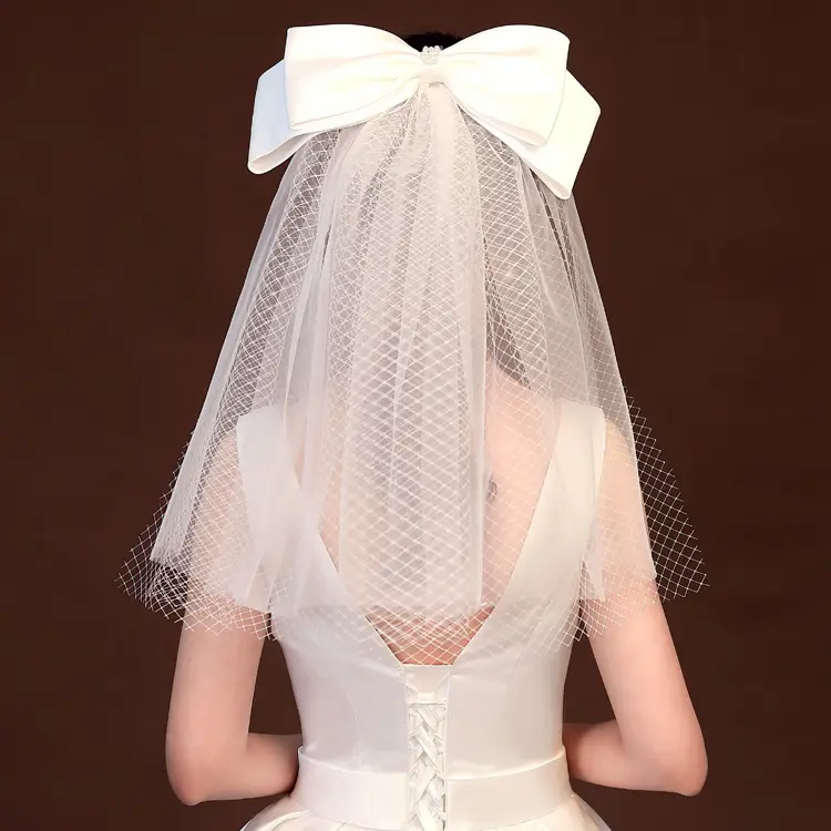 Frauen kurze Hochzeits schleier weiß Elfenbein Bogen Spitze Braut schleier Hochzeit Zubehör auf Lager Hochzeit Zubehör für die Braut