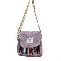 Sac bandoulière vintage en coton fait main avec broderie rayée et fermeture à rabat, pour usage quotidien décontracté