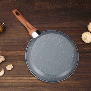 Juego de utensilios de cocina antiadherentes de hierro fundido de 5 capas con mango de madera, capacidad de 1-2L, <span class=keywords><strong>para</strong></span> mini ollas eléctricas de pan, pastel, pizza y paella - Product Image 4