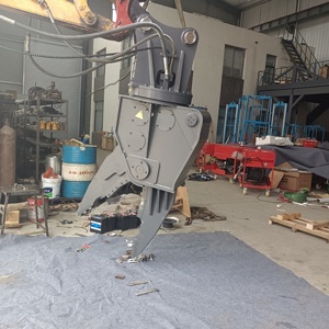 Déchets de fer à ferroberge - Cisailles hydrauliques pour excavatrices - Pinces de démolition pour usines de structures en acier - Product Image 1