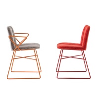 Chaise de salon moderne rembourré en métal, chaise d'extérieur, jambes en tissu