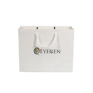 Emballage en carton personnalisé avec impression de votre propre logo Sacs en papier noir pour cadeaux Sac en papier réutilisable avec poignées