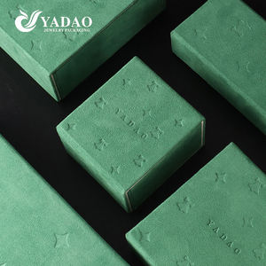 Высококачественная бархатная деревянная шкатулка с принтом, зеленый логотип, роскошные магнитные подарочные коробки для кольца, браслета, ожерелья, серьги - Product Image 1