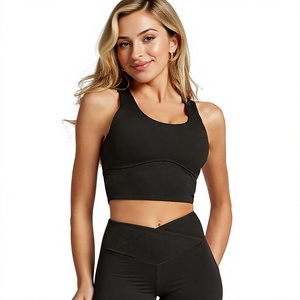 Soutien-gorge de sport pour femmes fabriqué au Pakistan, vêtements de sport, soutien-gorge de sport personnalisé, design personnalisé, soutien-gorge de sport en spandex et polyester - Product Image 1