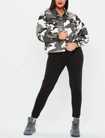 Blouson d'aviateur surdimensionné à imprimé camouflage pour femmes de grande taille, de grande taille, pour femmes de grande taille