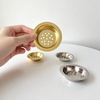 Großhandel Modernes Perforiertes Metall-Teelicht-Kerzenhalter-Set Gold & Silber Spiegelpoliert Rund Ausgehöhlte Kerzenhalter für Heim-Ambiente