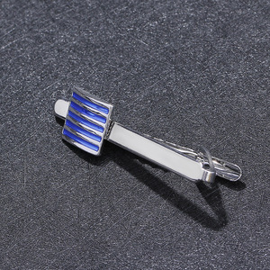 Vente en gros de pinces à <span class=keywords><strong>cravate</strong></span> créatives de style français, tendance mode, personnalisées, pour hommes - Product Image 3