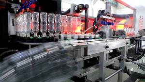 Taizhou 2-10 Cavidad 100ml-20L Máquina de soplado de botellas de agua preformadas para mascotas - Product Image 2