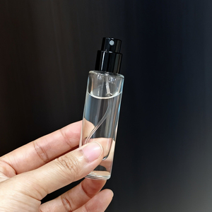 Wholesale Luxury <strong>Mini</strong> Clear Glass <strong>Perfume</strong> Bottles 15ml Empty <strong>Perfume</strong> <strong>Sample</strong> Bottles with Matte Lid <strong>Sample</strong> 10 ml <strong>Perfume</strong> Bottle - Product Image 4